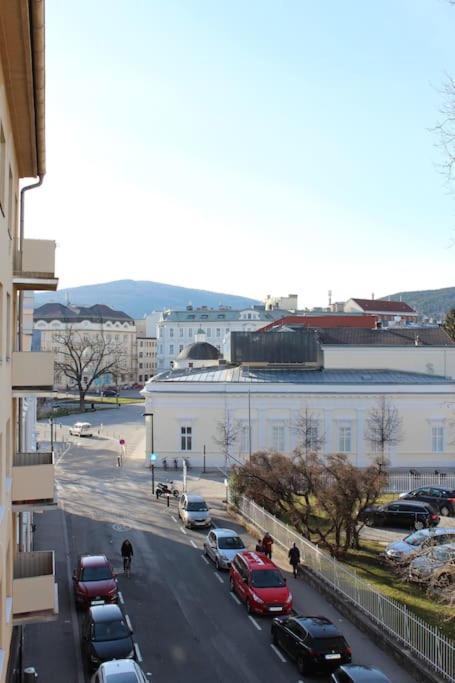 Zum Breyer Bnb City Apartment Baden Luaran gambar